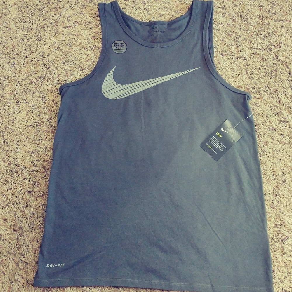 NEW Nike Mens Medium Tank